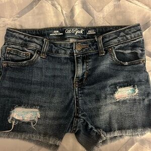 Cat and Jack girls size 10-12 jeans shorts. Adjustable waist.